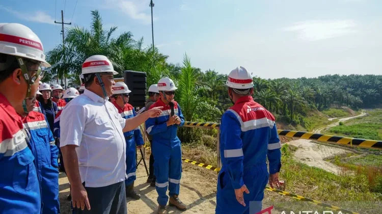 Minister Urges Consistent Remediation of Toxic Waste Sites in Riau