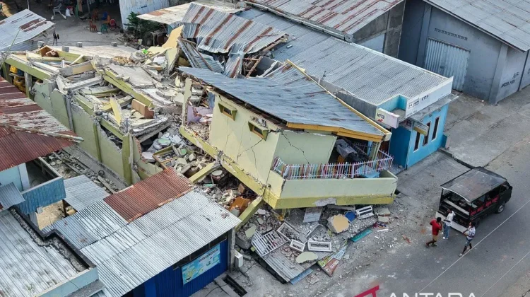 Govt Urged to Tighten Earthquake Building Regulations