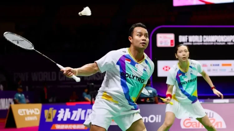 Indonesia's Rehan/Gloria Cruise Into BWF World Championships Second Round