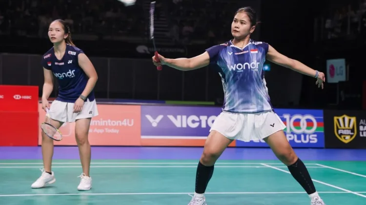 Rachel/Febi Show Sportsmanship as They Reach BWF Worlds Quarterfinals