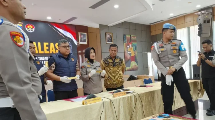 Police Arrest Indian National in West Sumatra Over 1.4 Kg Illegal Gold Trade