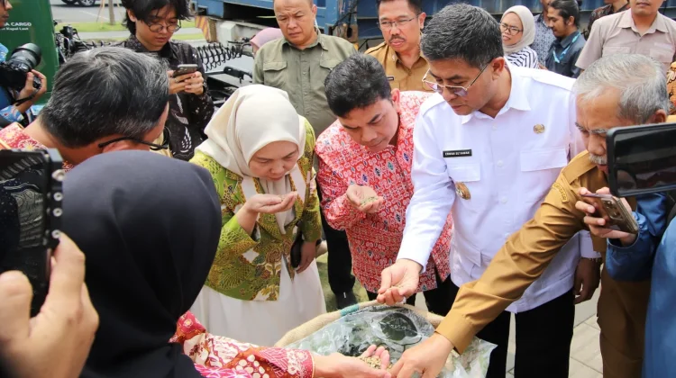 West Java Coffee Breaks Into UK Market With First 10‑Ton Export Worth USD 155,000