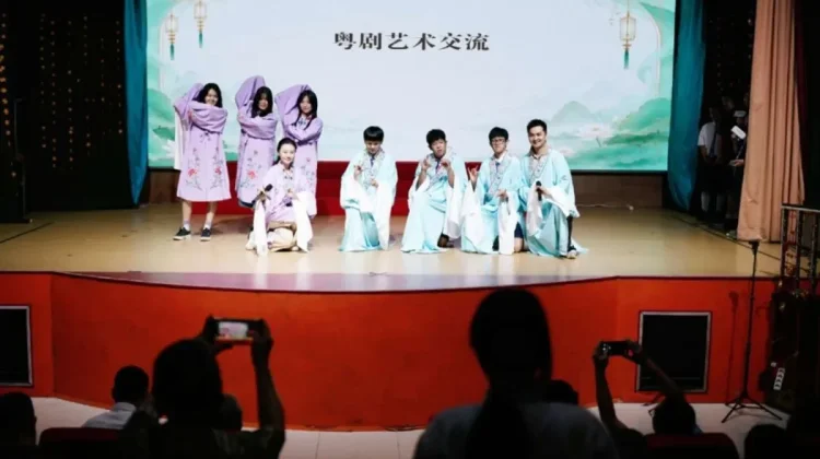 Guangfu Cultural Exchange Titled Departing from Zhuji Xiang Held in Jakarta