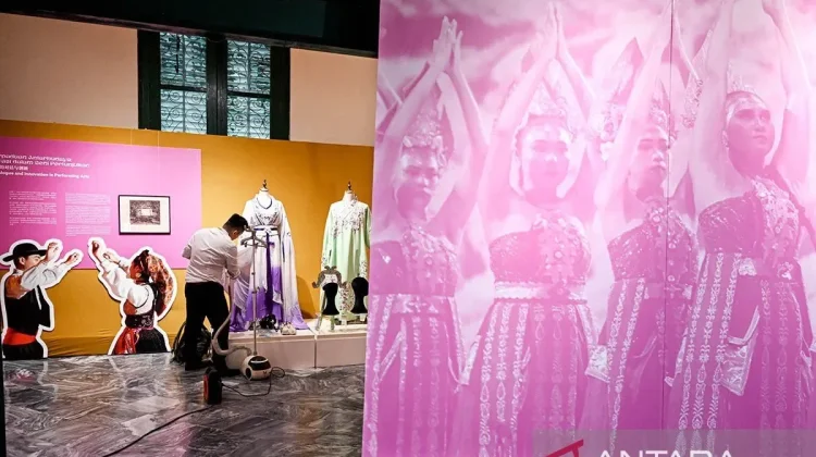Kemilau Laut Cermin Exhibition Traces Macau’s Civilizational Footprint