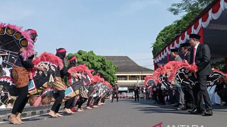 Banyumas Traditional Arts Remain Relevant in the Modern Era