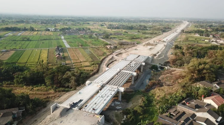Indonesia Pitches 32 Strategic Projects to Japanese Investors