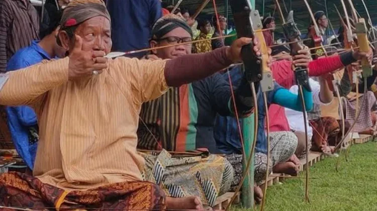 Discover 'Jemparingan', Traditional Javanese Archery in Yogyakarta