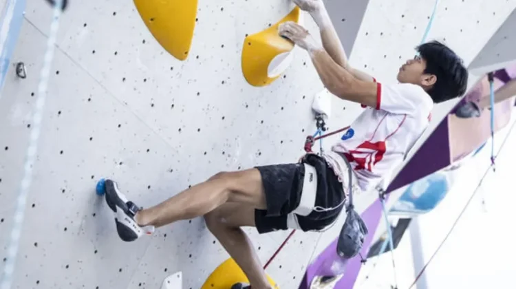 Climber Putra Tri Ramadani Reaches Koper Semifinals Ahead of Asian Games 2026