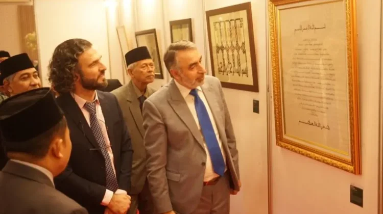 Gontor International Calligraphy Fest Promotes Islamic Art as Global Diplomacy