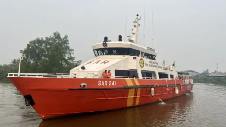 Basarnas Deploys 15 Assets to Search for Missing Virgo Transport 8 Passengers