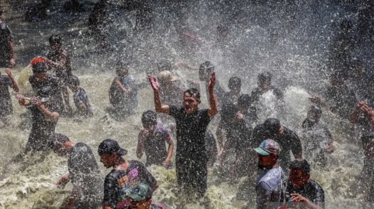 Ngawi’s Keduk Beji Ritual Draws Thousands to Sacred Spring