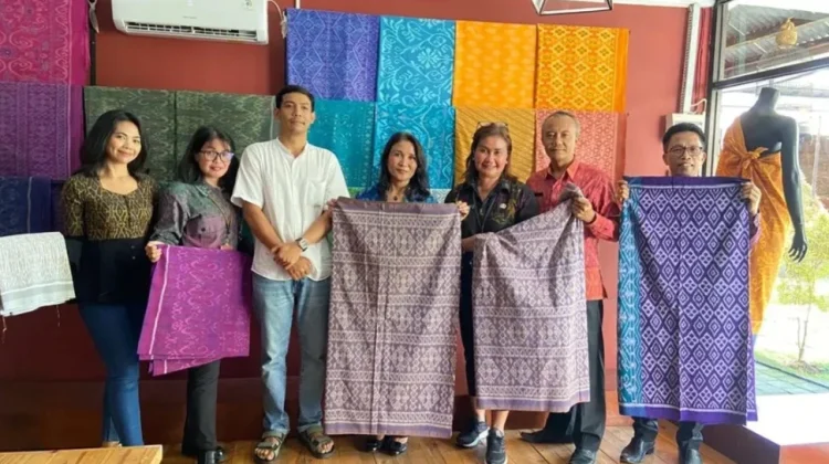 Gianyar Documents Textile & Metal Crafts in Book to Retain World Craft City Status