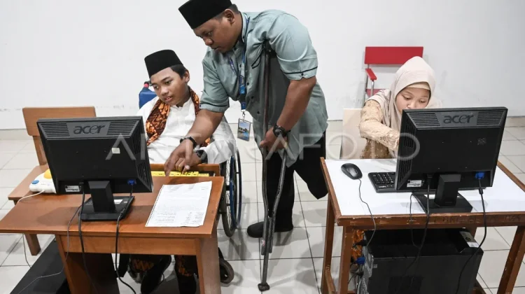 Disabilities Commission Calls for Affirmative Action for Disabled Educator