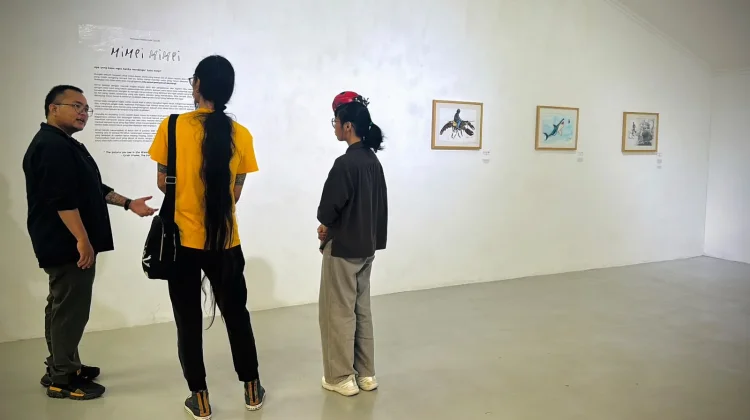 'Mimpi‑Mimpi' Exhibition Transforms Dreams into Art Across Generations