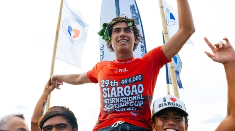 Indonesia Places Two Surfers in Asian Games Quarterfinals