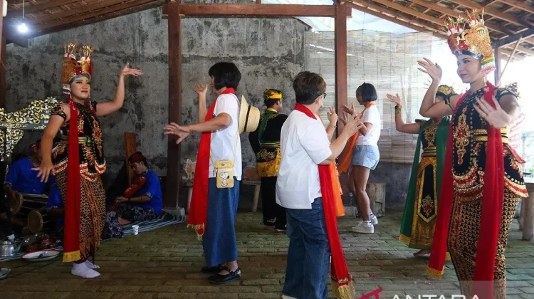 Gen Z Seeks Meaningful Travel, Pushing Indonesia Toward Experiential Tourism