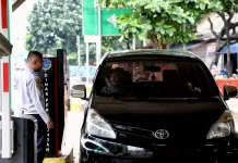 Jakarta Governor Urges Satellite Cities to Build Transit Hubs