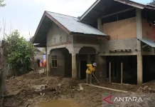 Pidie Jaya Regency Disburses Rehabilitation Grants for Disaster-Damaged Homes