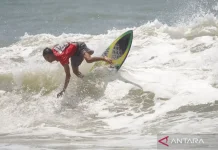 Three Indonesian Surfers Secure Spots in the WSL Challenger Series