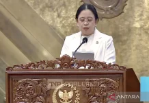 House Speaker Opens Plenary Session with Middle East Conflict Warning
