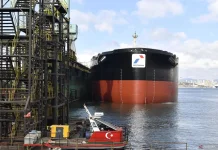Lawmaker Highlights Fiscal Risks Amid Soaring Global Oil Costs