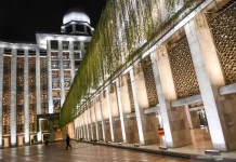 PLN Guarantees Reliable Electricity for 519 Jakarta Mosques