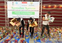 Baznas Distributes Over 33,000 Food Packages to Palestinian Families