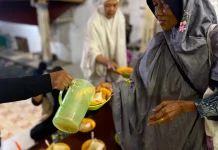 Yogyakarta Kauman Great Mosque Preserves Oblok-Oblok Tradition for Eid