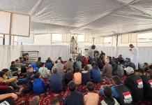 BAZNAS Builds Emergency Mosques in Gaza Amid Humanitarian Crisis