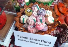 Jakarta Community Turns Waste Oil into Soap