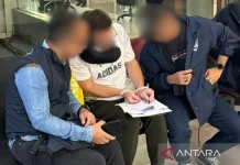 Bali Deports Interpol Fugitive British Crime Suspect