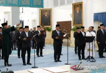 President Prabowo Appoints Nine Ombudsman Members