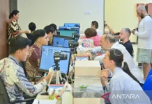 Makassar Immigration Foils Fraudulent Passport Attempt by Foreign National