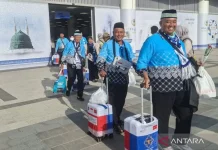 Nearly 6,000 Indonesian Pilgrims Arrive in Madinah for Hajj