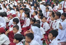Jakarta’s Free School Expansion Targets Reduction in Dropout Children