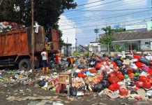 South Jakarta Introduces Jumbo Biopores to Tackle Organic Waste