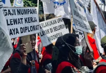 Sea of Workers Fill Monas for May Day 2026