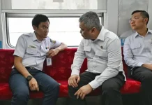 Authorities Probe East Bekasi Train Collision, Aid Victims
