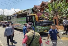 Sixteen Dead in Fatal Collision Between ALS Bus and Tanker in South Sumatra