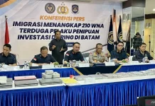 Batam Immigration Foils Online Investment Scam Involving 210 Foreign Nationals