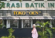 Semarang's Iconic Toko Oen Preserves Heritage While Adapting to Younger Tastes