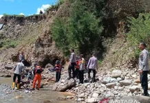 A Total of 24 Bodies Recovered from Collapsed Papua Bridge Amid Tribal Tensions