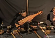East Kalimantan Strengthens Preservation of Traditional Dayak Sampe