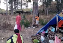 Rinjani Park Authority Partners with Local to Tackle Rinjani Trekking Waste