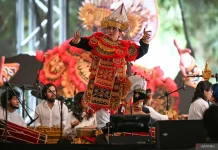 Mexican Gamelan Troupe Showcases Balinese Arts at World Cup Festival