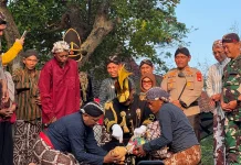 Gamping Rock Festival #2 Blends Nature Conservation Through Bekakak Tradition