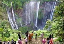Tumpak Sewu Waterfall Boosts Foreign Tourist Arrivals in Lumajang