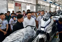 VP Calls for Strengthening Education-Industry Ties for Electric Vehicle Growth