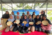 South Sumatra Women Turn Areca Nuts into High-Value Goods