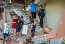 M7.7 NTT Earthquake Kills 14 and Triggers Mass Evacuations